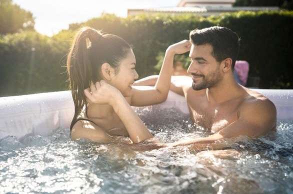 Bestway 60015 | Size 5.92 x 5.92 x 2.16 Ft | Inflatable Portable Spa Lay Z Bathtub Ibiza - Image 6